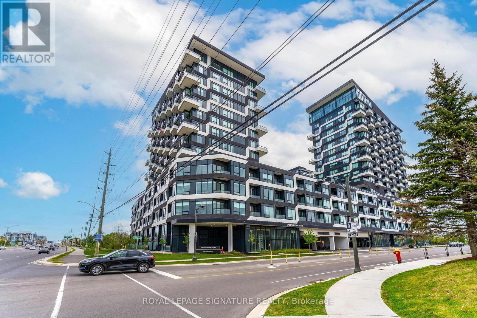 917 - 2489 Taunton Road, Oakville, Ontario  L6H 3R9 - Photo 3 - W13085168