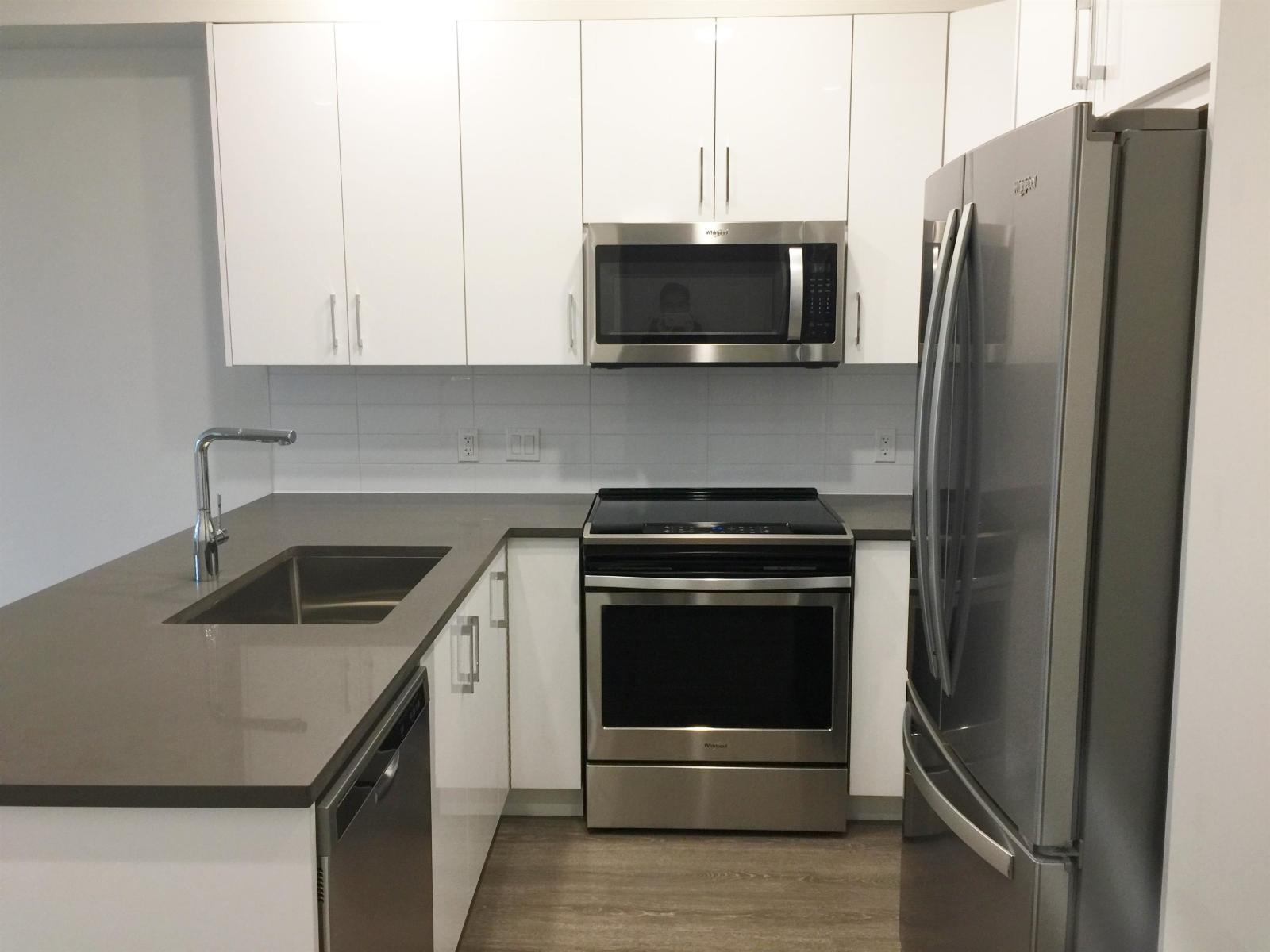 418 15351 101 Avenue, Surrey, British Columbia  V3R 0G2 - Photo 5 - R3119487