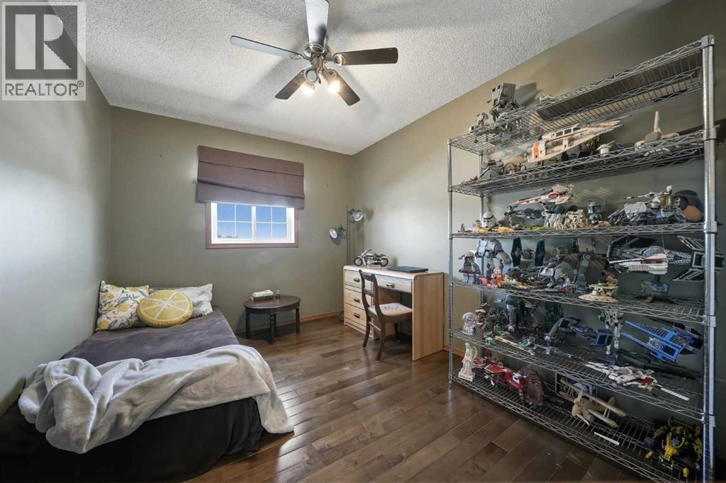 263 Coral Keys Drive Ne, Calgary, Alberta  T3J 3K5 - Photo 11 - A2288400