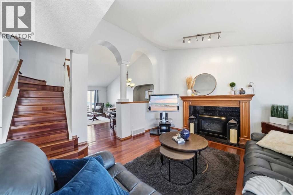 263 Coral Keys Drive Ne, Calgary, Alberta  T3J 3K5 - Photo 2 - A2288400