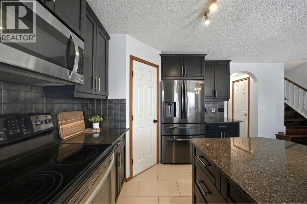 263 Coral Keys Drive Ne, Calgary, Alberta  T3J 3K5 - Photo 15 - A2288400