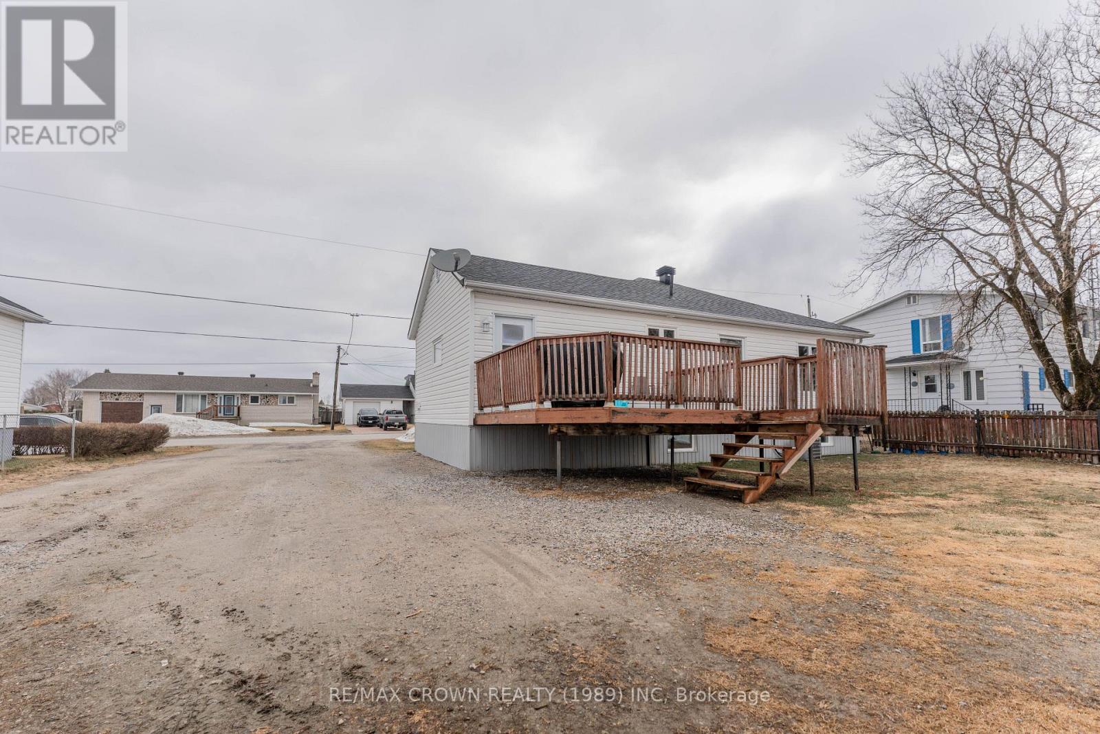 43 De L'etang Boulevard, Kapuskasing, Ontario  P5N 2M6 - Photo 2 - T13085234