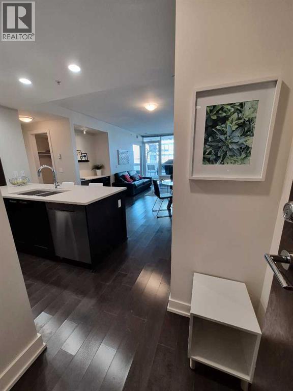 722, 222 Riverfront Avenue SW, Calgary, Alberta  T2P 0X2 - Photo 4 - A2307480