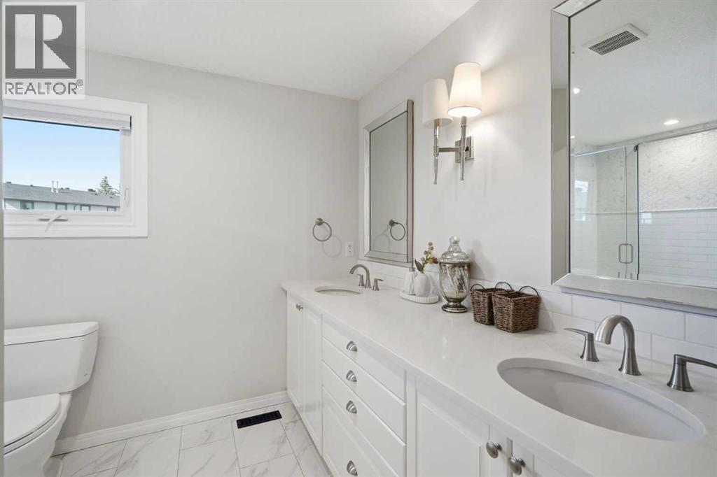 12, 185 Woodridge Drive Sw, Calgary, Alberta  T2W 3X7 - Photo 17 - A2306074
