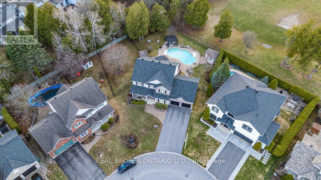 32 Feldspar Crescent, Ottawa, Ontario  K2S 1Y3 - Photo 2 - X13085240