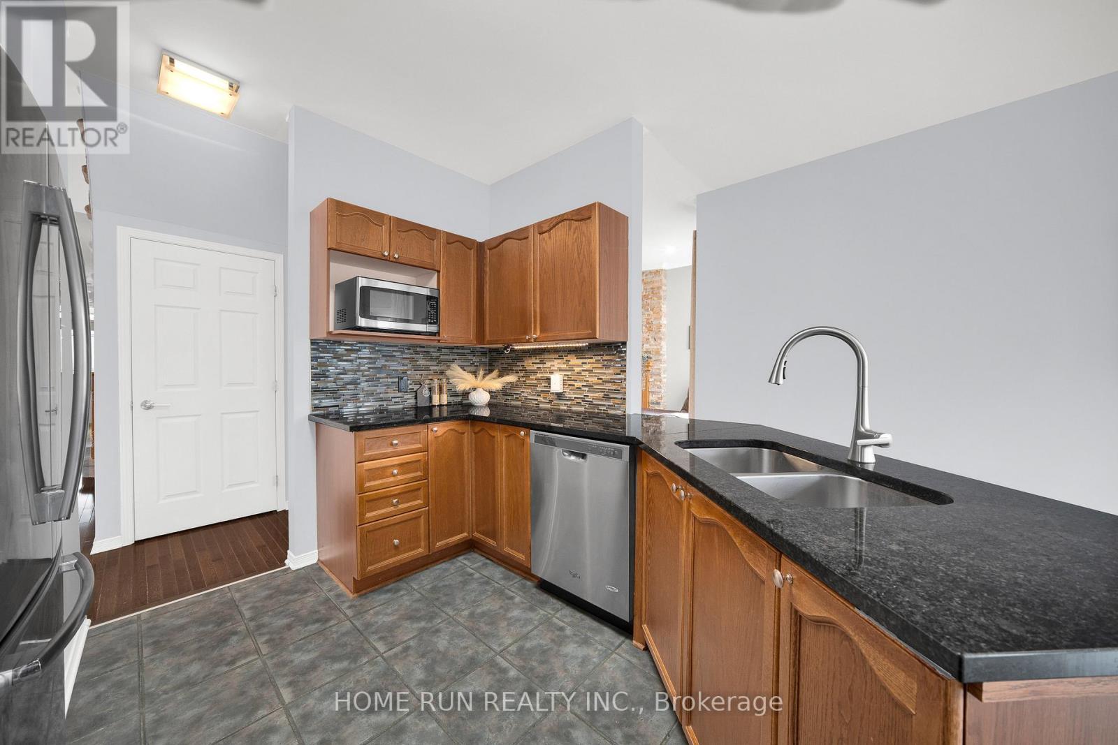 13 Colindale Avenue, Ottawa, Ontario  K2J 4V6 - Photo 16 - X13085366