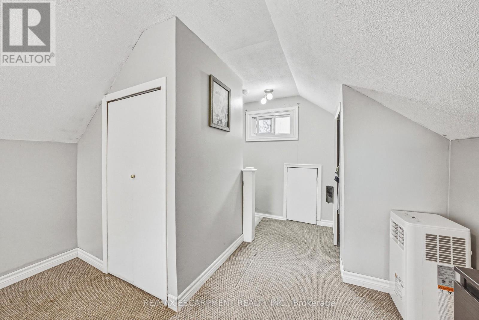 161 Ivon Avenue, Hamilton, Ontario  L8H 5S7 - Photo 13 - X13084816