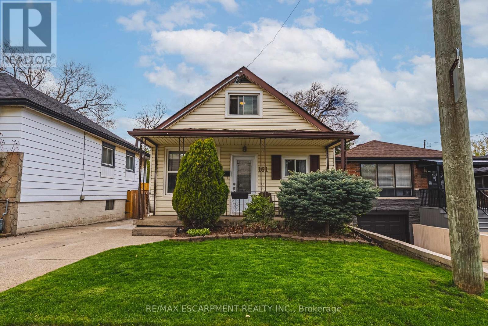 161 Ivon Avenue, Hamilton, Ontario  L8H 5S7 - Photo 2 - X13084816