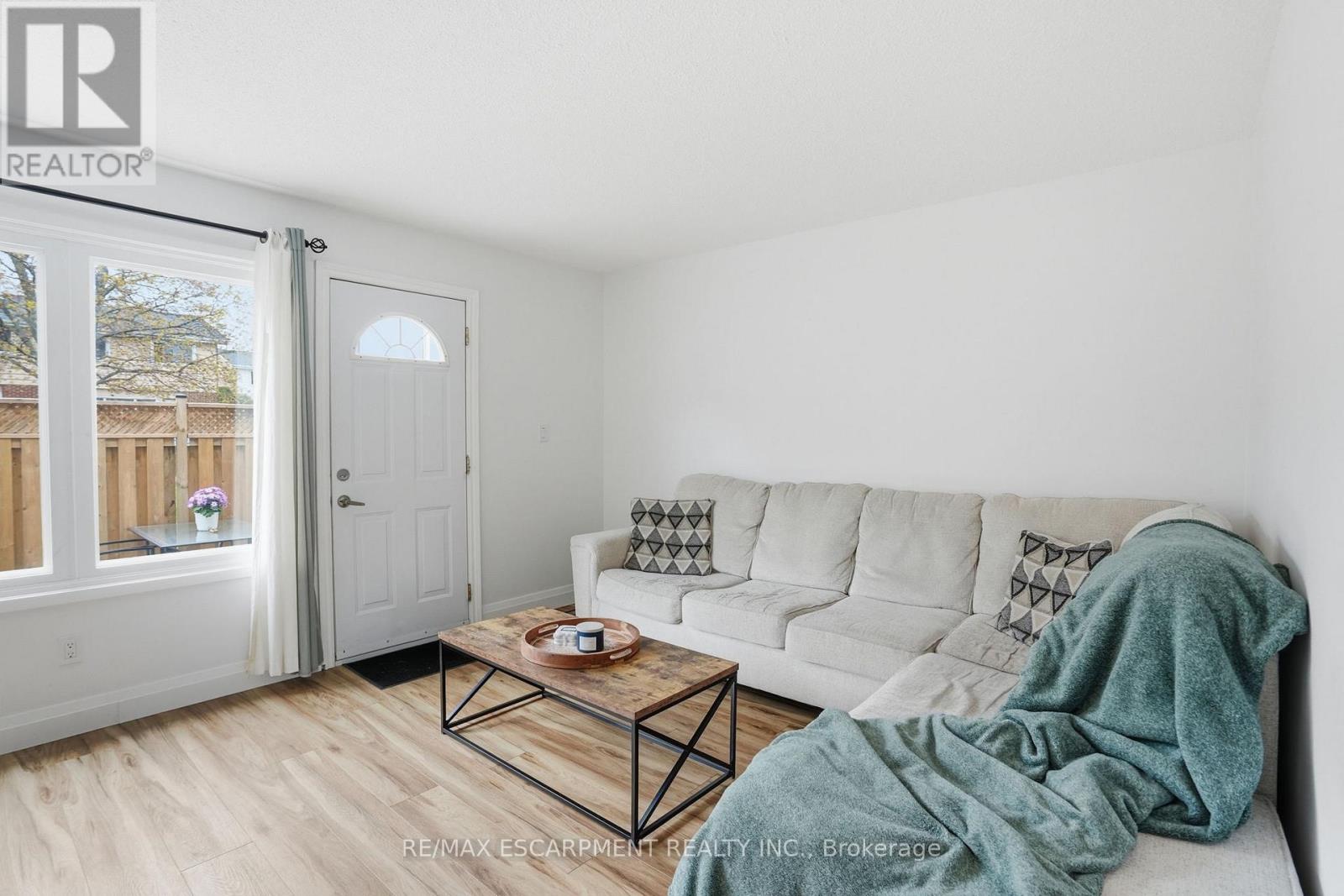 61 - 61 Albright Road, Hamilton, Ontario  L9K 6H5 - Photo 12 - X13084840