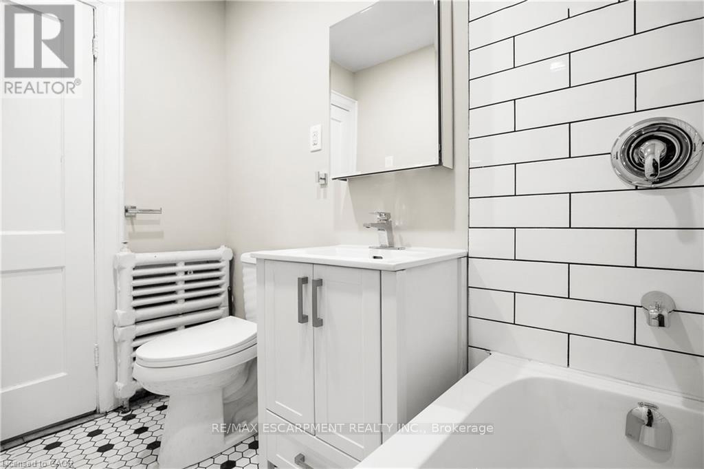 4 - 312 Aberdeen Avenue, Hamilton, Ontario  L8P 2R5 - Photo 20 - X13084878