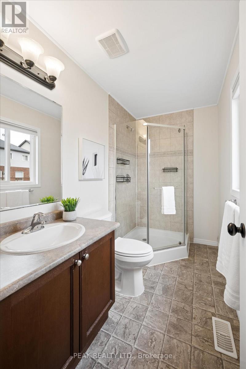 6 Sassafras Street, Kitchener, Ontario  N2N 3S4 - Photo 31 - X13084908