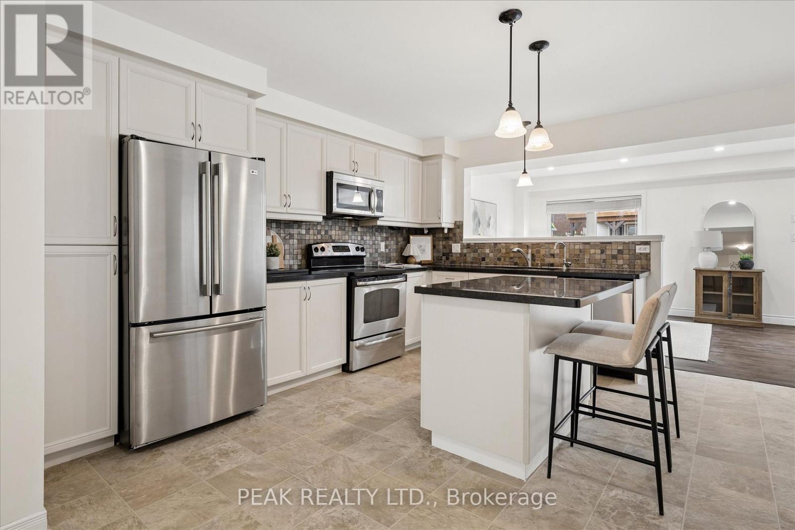 6 Sassafras Street, Kitchener, Ontario  N2N 3S4 - Photo 8 - X13084908