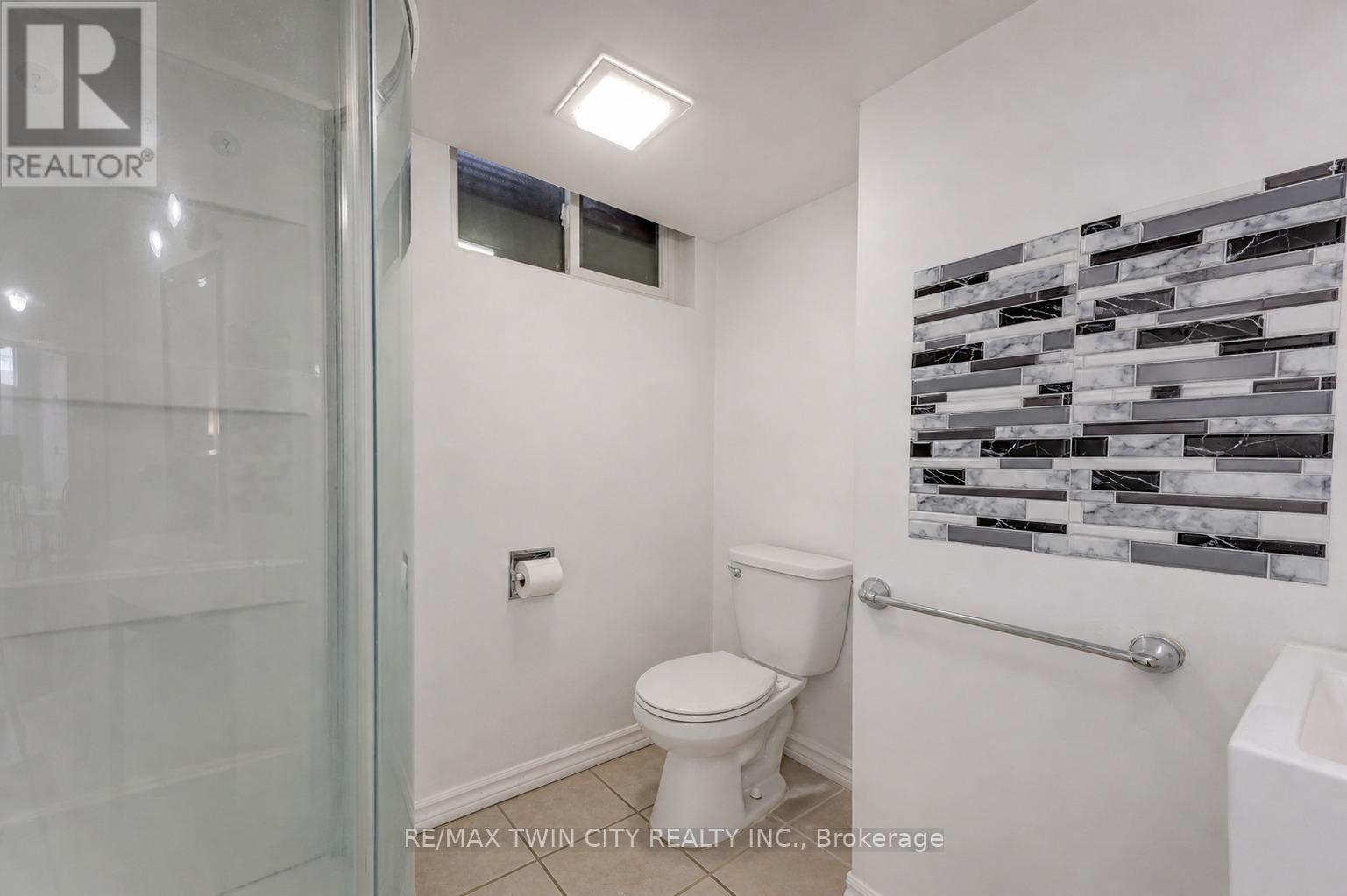 193 Westheights Drive, Kitchener, Ontario  N2N 1K2 - Photo 33 - X13084992
