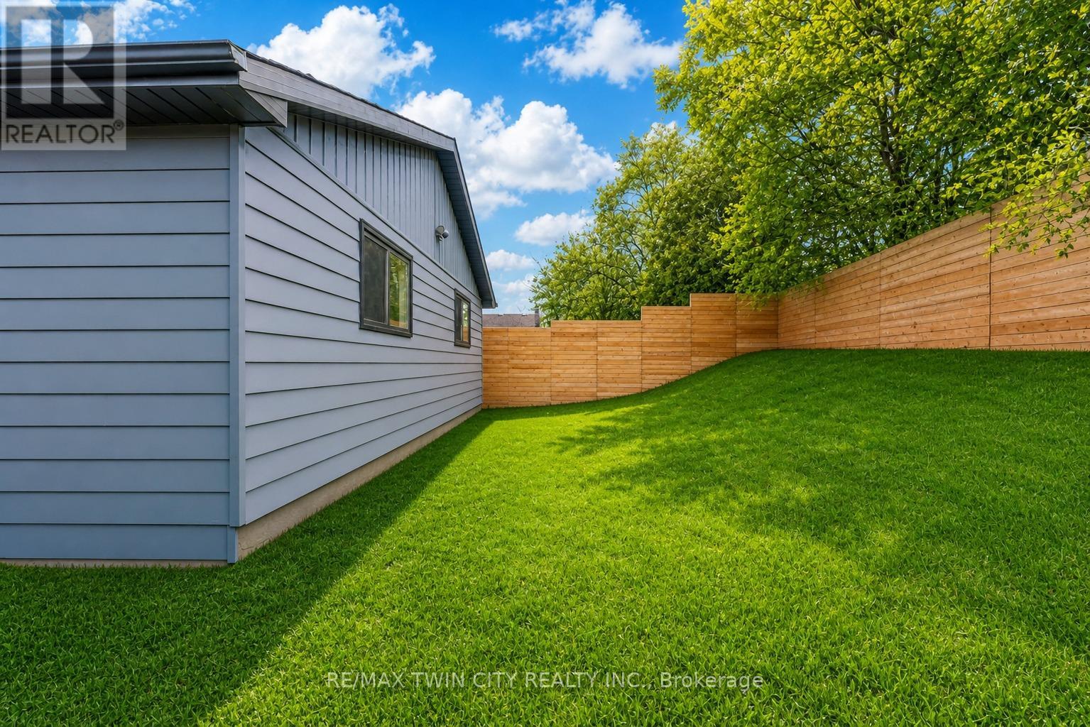 193 Westheights Drive, Kitchener, Ontario  N2N 1K2 - Photo 43 - X13084992