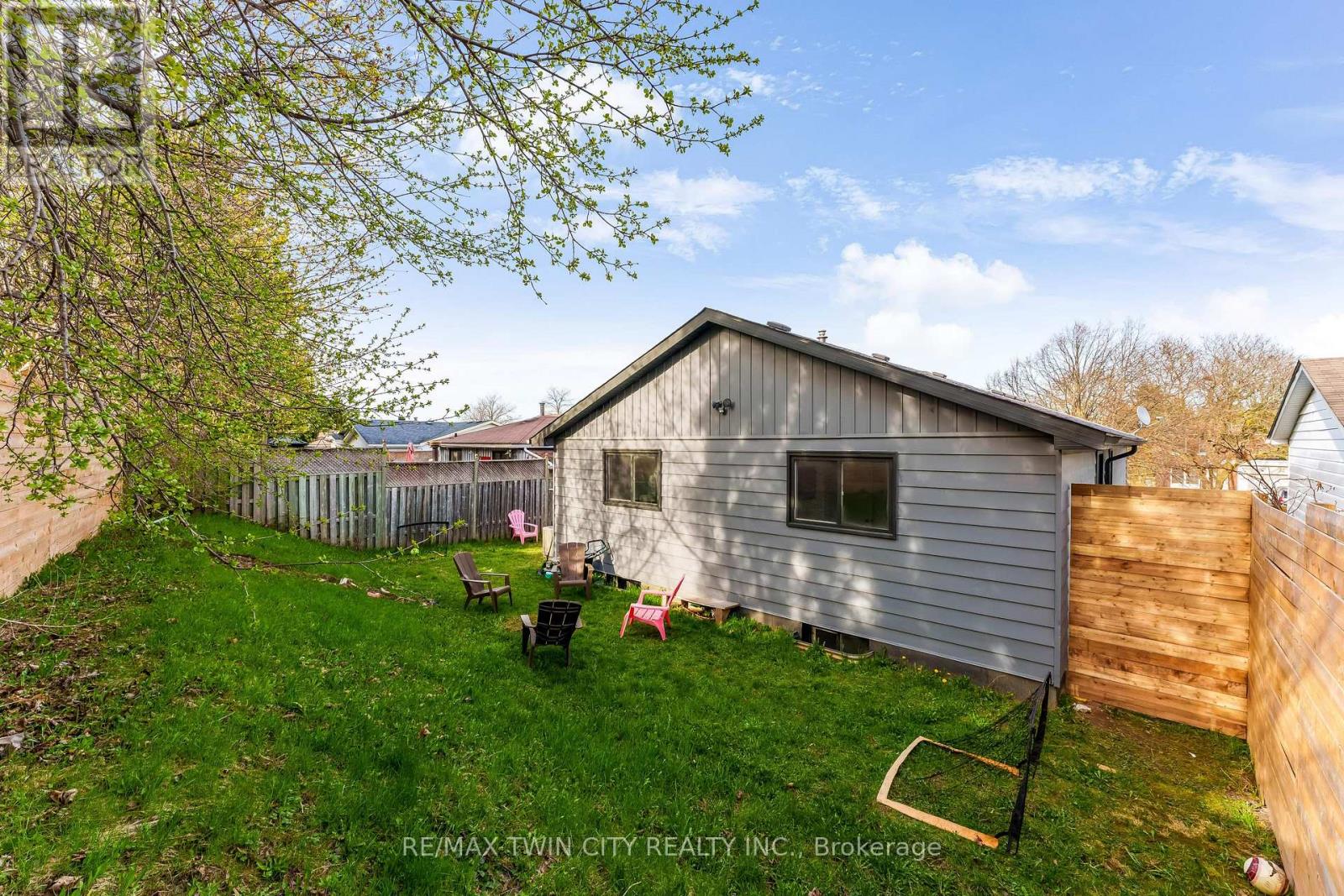 193 Westheights Drive, Kitchener, Ontario  N2N 1K2 - Photo 45 - X13084992