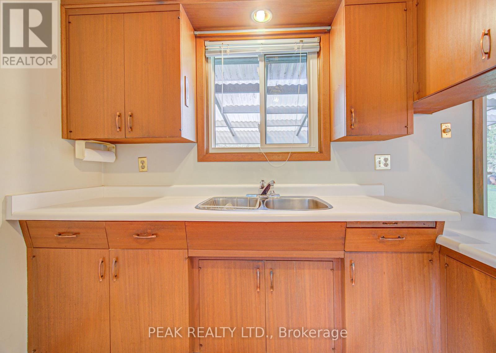 16 Centennial Crescent, Wilmot, Ontario  N3A 1K9 - Photo 12 - X13085164