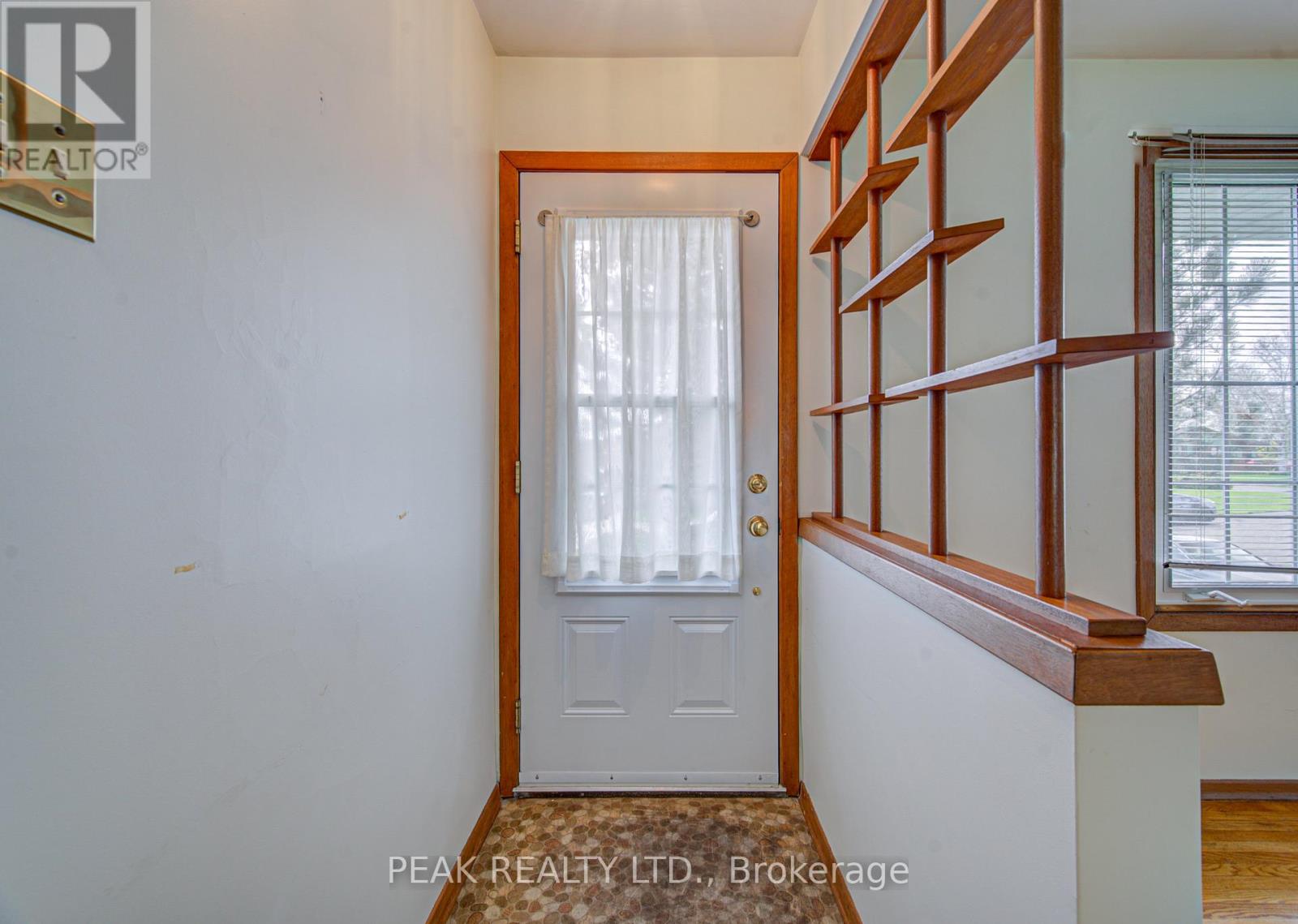 16 Centennial Crescent, Wilmot, Ontario  N3A 1K9 - Photo 5 - X13085164