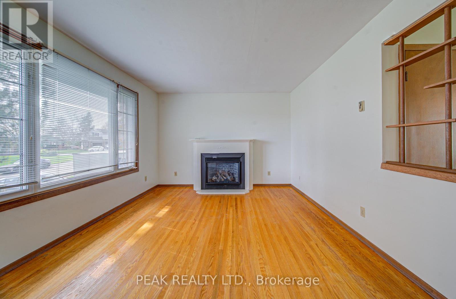 16 Centennial Crescent, Wilmot, Ontario  N3A 1K9 - Photo 6 - X13085164