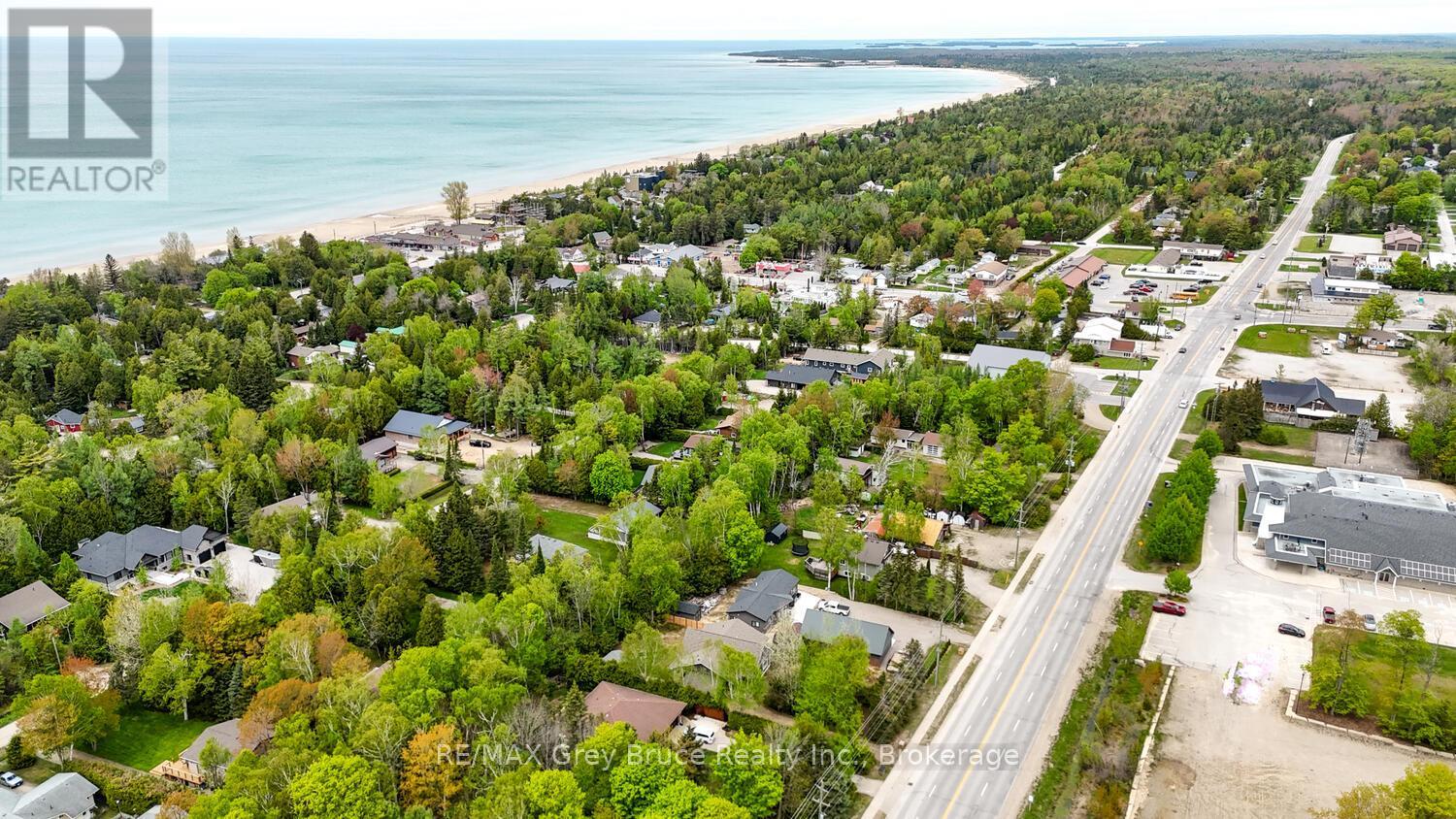 32 Southampton Parkway, South Bruce Peninsula, Ontario  N0H 2G0 - Photo 41 - X12673738