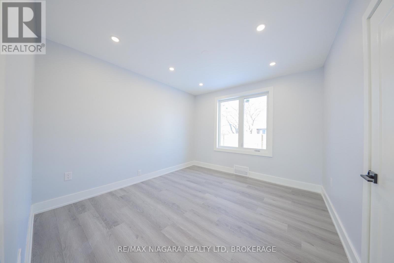 5 Meadowvale Drive, St. Catharines, Ontario  L2N 3Z6 - Photo 18 - X13085200