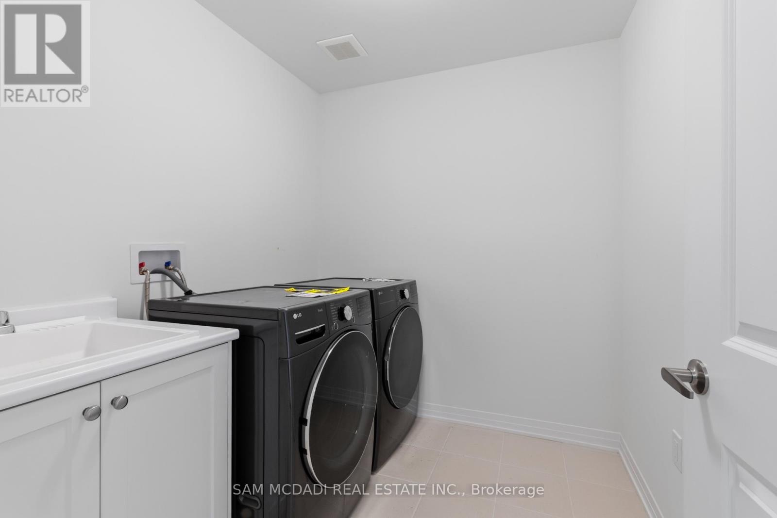 3 Blain Drive, Hamilton, Ontario  L0R 1C0 - Photo 41 - X13053384