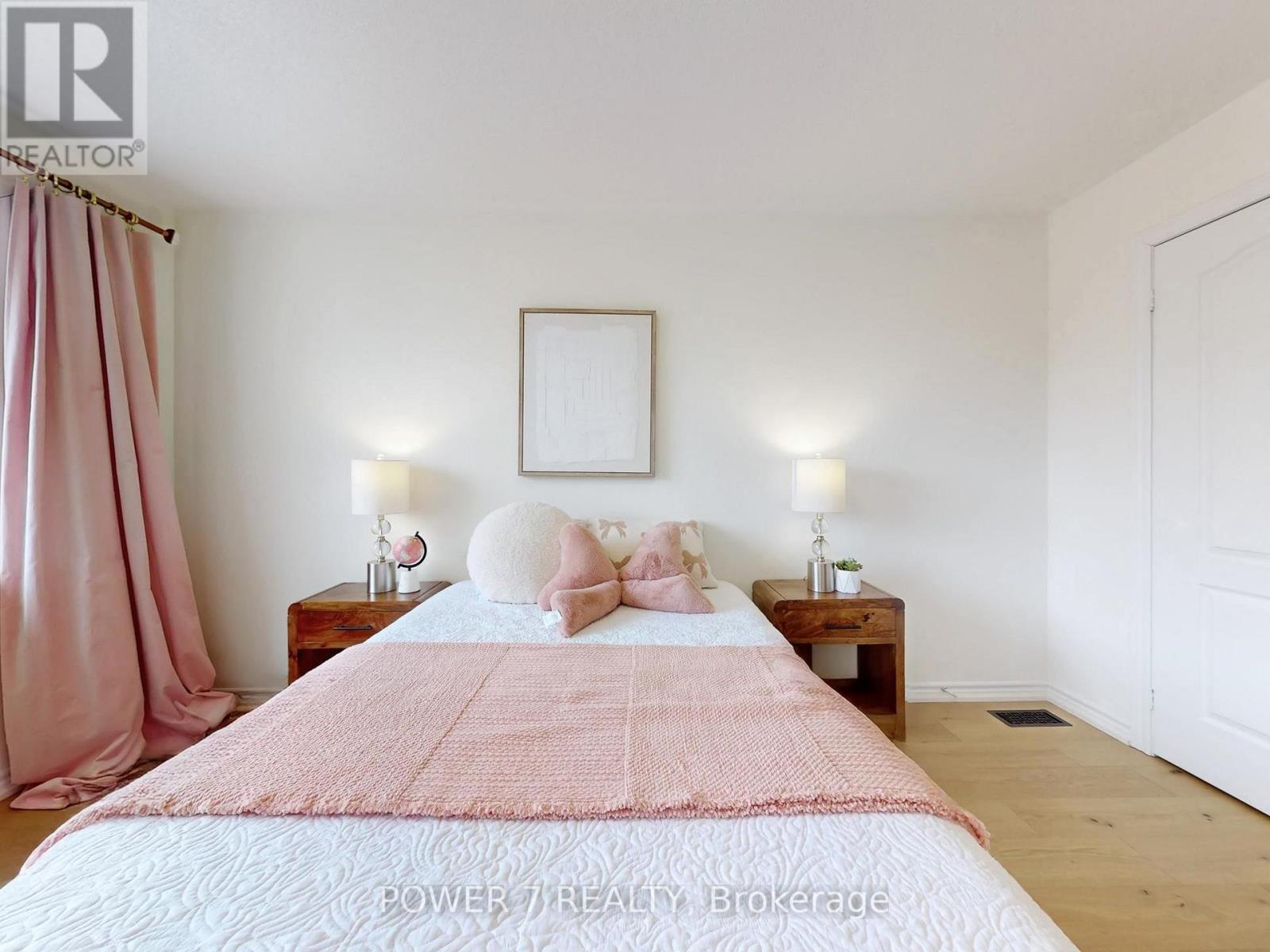 45 Lost Pond Crescent, Whitchurch-Stouffville, Ontario  L4A 0R4 - Photo 29 - N12985358