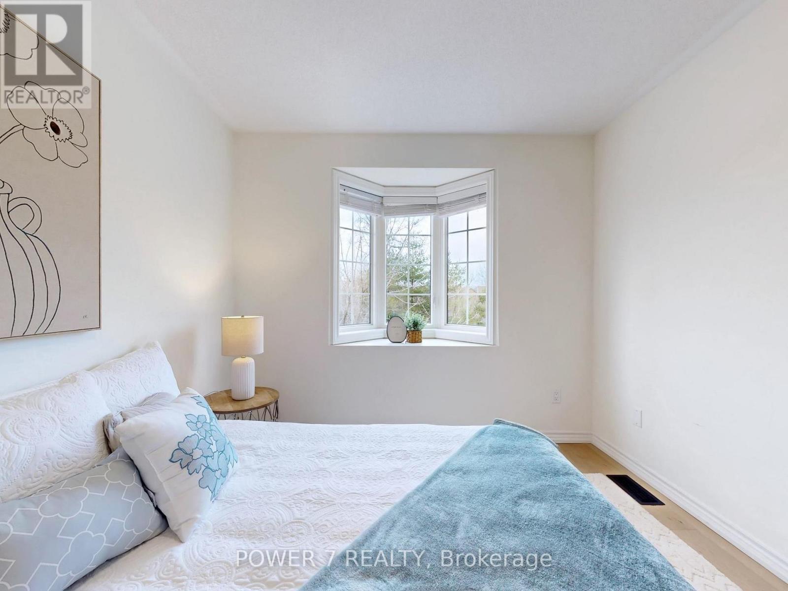 45 Lost Pond Crescent, Whitchurch-Stouffville, Ontario  L4A 0R4 - Photo 31 - N12985358