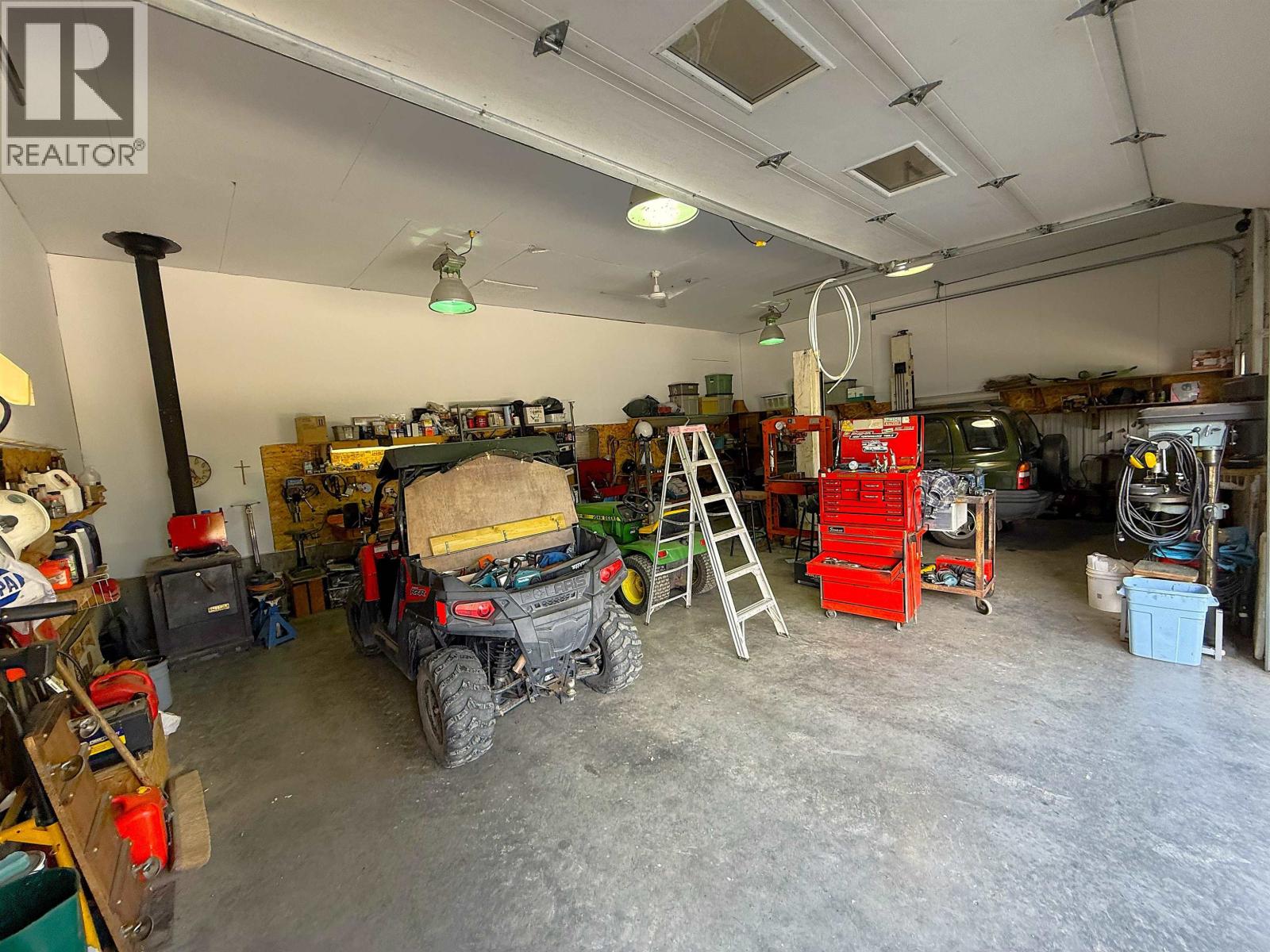 6513 Monette Road, 100 Mile House, British Columbia  V0K 1K0 - Photo 7 - R3118646