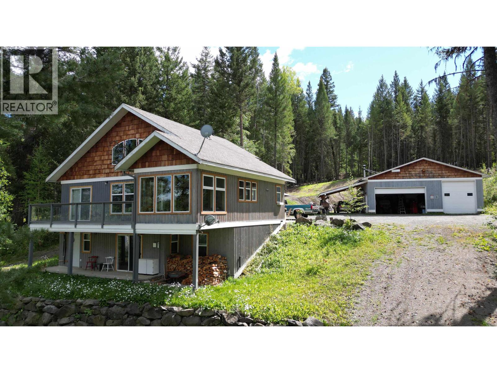 6513 Monette Road, 100 Mile House, British Columbia  V0K 1K0 - Photo 4 - R3118646