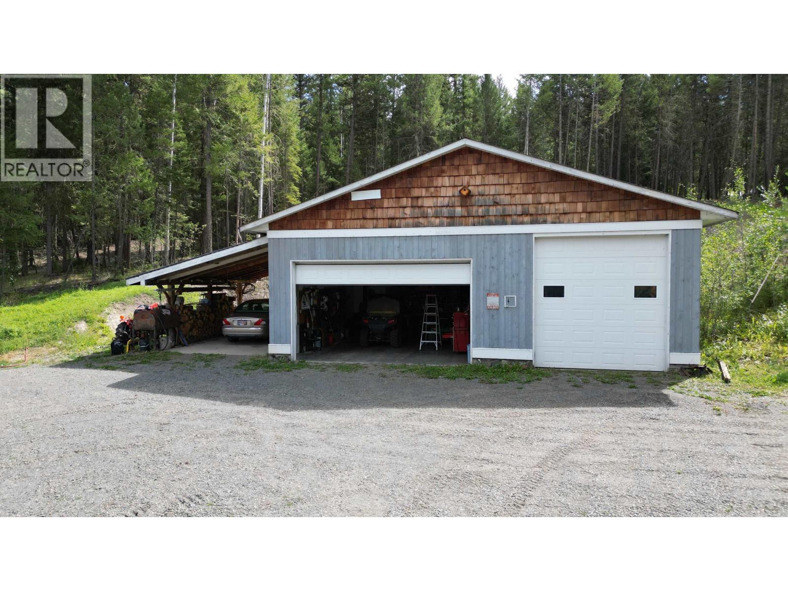 6513 Monette Road, 100 Mile House, British Columbia  V0K 1K0 - Photo 6 - R3118646