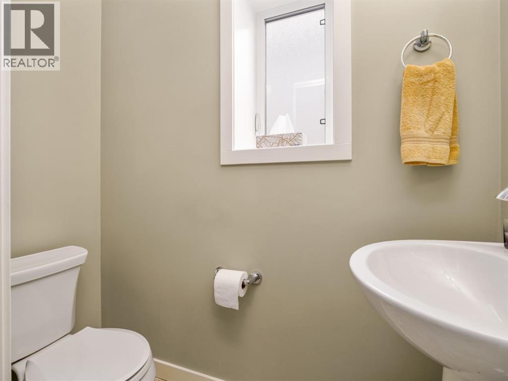 327 Mildred Dobbs Boulevard N, Lethbridge, Alberta  T1H 6G7 - Photo 24 - A2286537