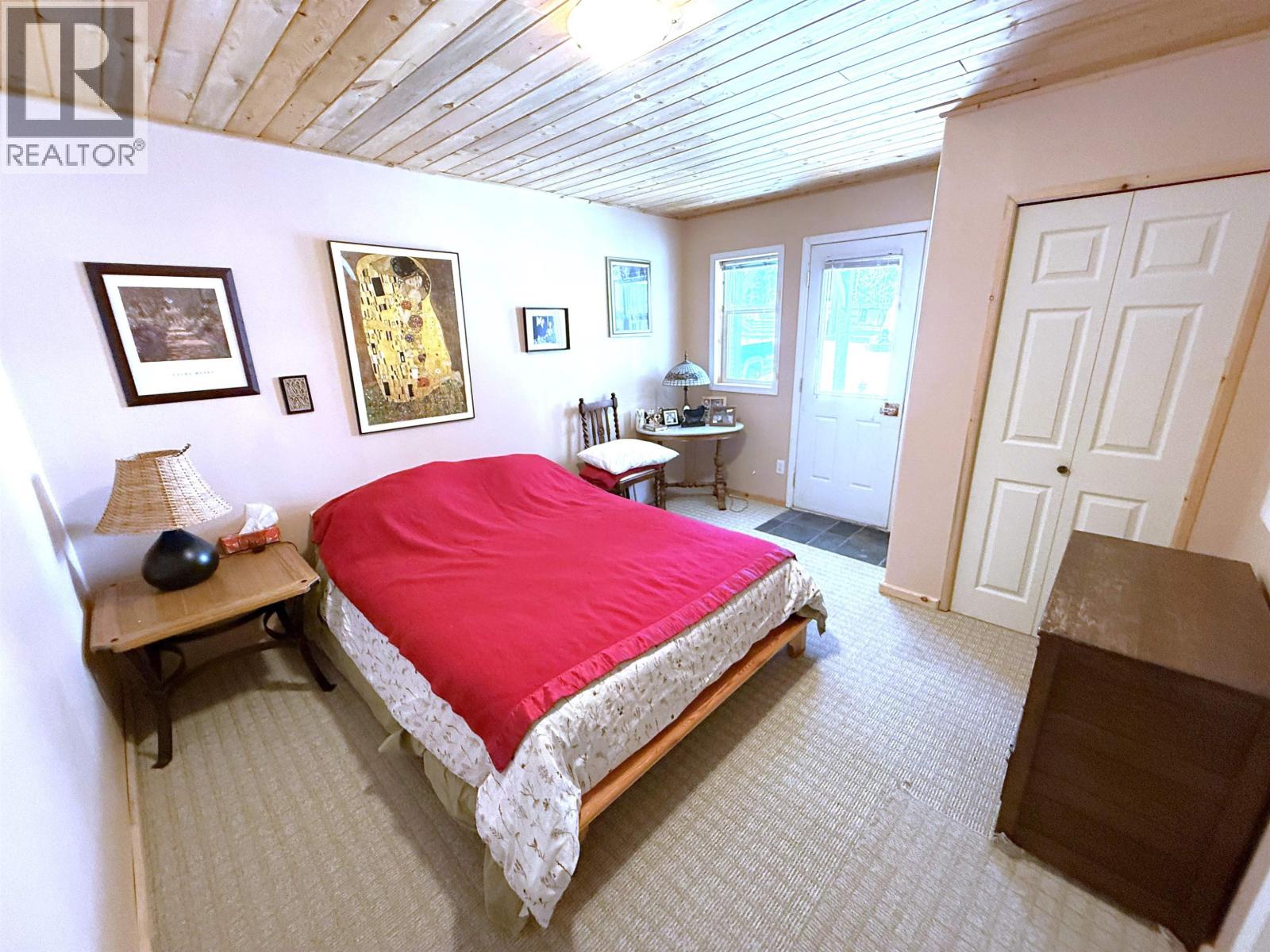 6513 Monette Road, 100 Mile House, British Columbia  V0K 1K0 - Photo 33 - R3118646