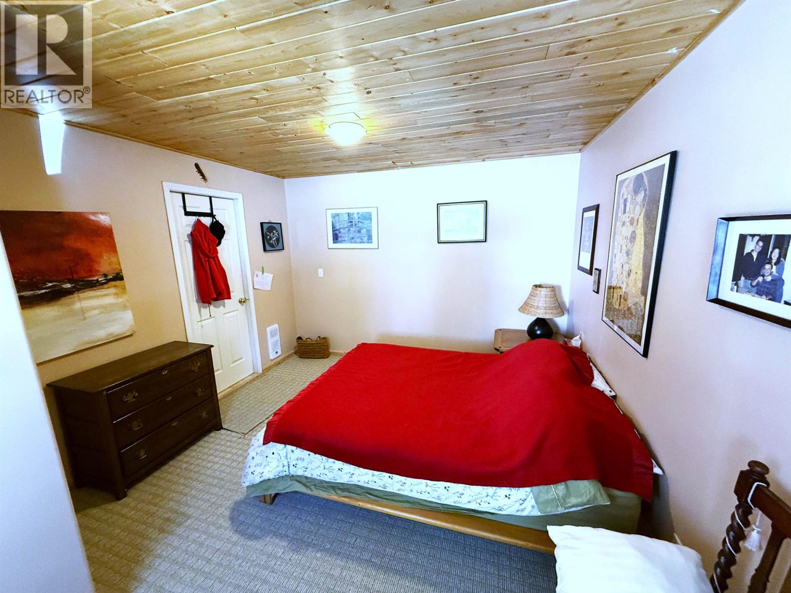 6513 Monette Road, 100 Mile House, British Columbia  V0K 1K0 - Photo 34 - R3118646