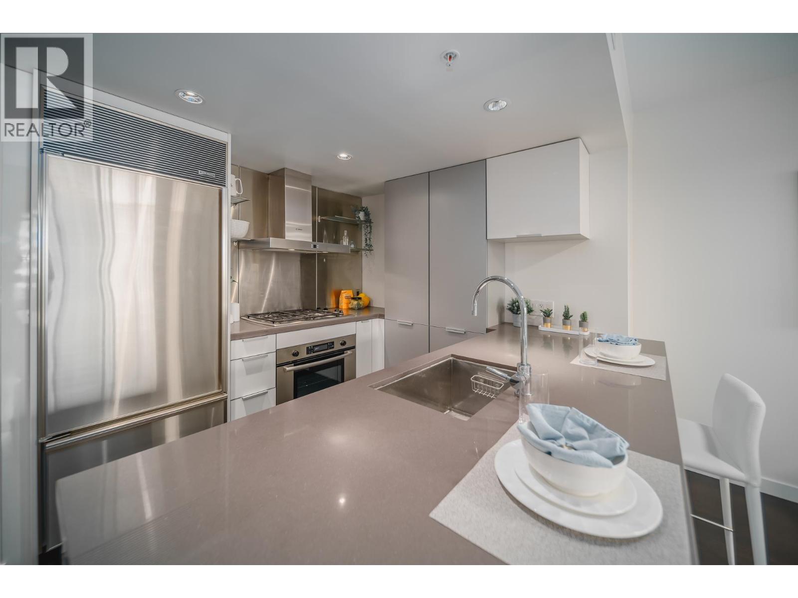 1107 788 Richards Street, Vancouver, British Columbia  V6B 0C7 - Photo 14 - R3119471