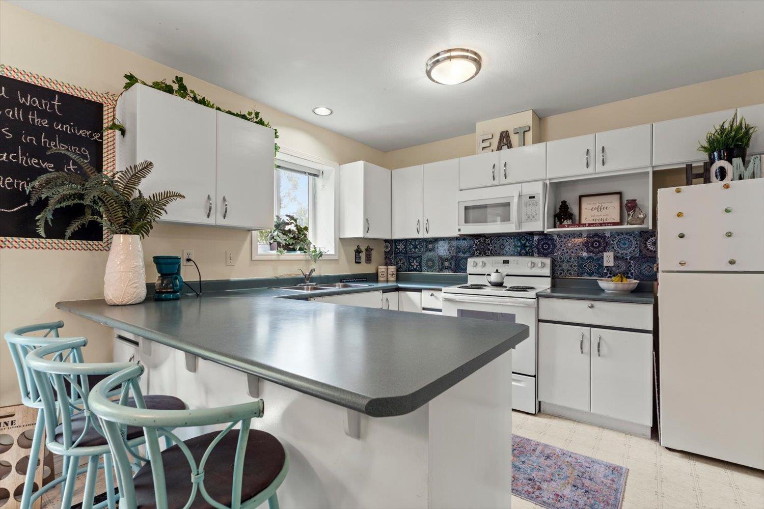 37 45090 Luckakuck Way, Sardis West Vedder, Chilliwack, British Columbia  V2R 3Z5 - Photo 11 - R3118199