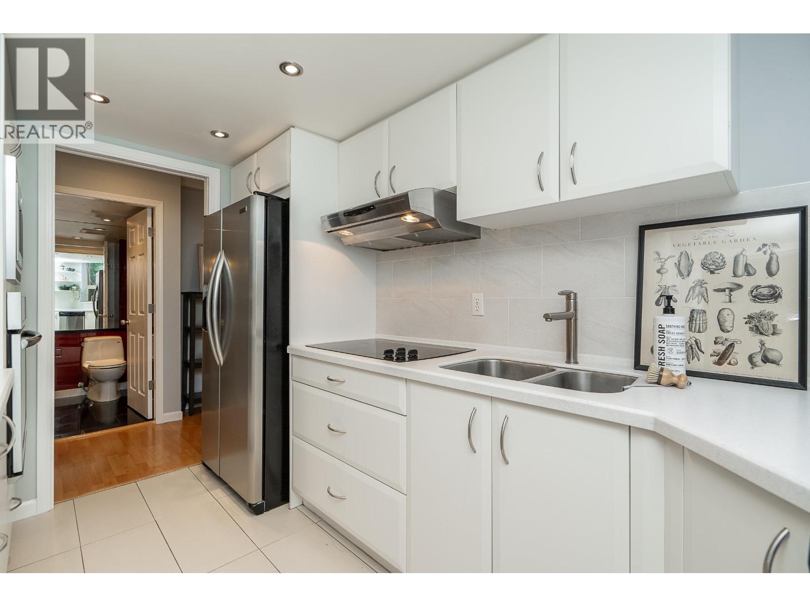 103 1199 Eastwood Street, Coquitlam, British Columbia  V3B 7W7 - Photo 13 - R3119484