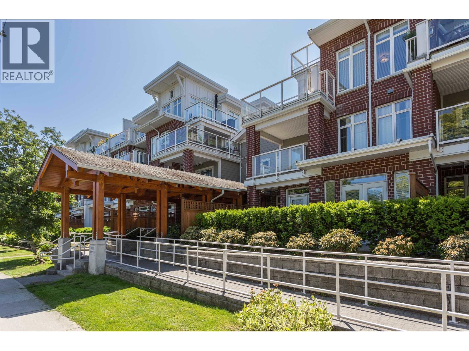 105 4280 MONCTON STREET, Richmond, British Columbia