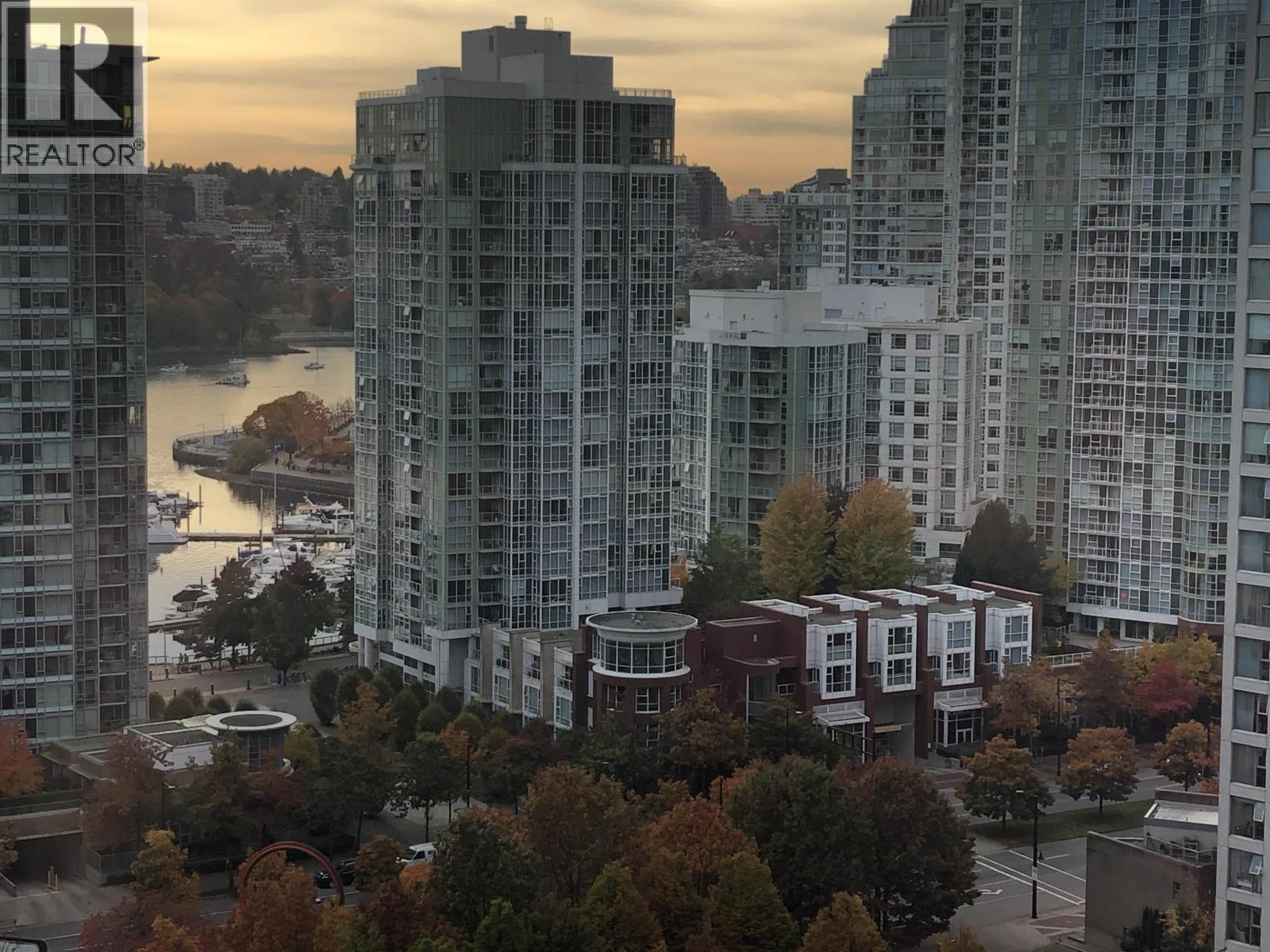 2201 939 Expo Boulevard, Vancouver, British Columbia  V6Z 3G7 - Photo 2 - R3119493