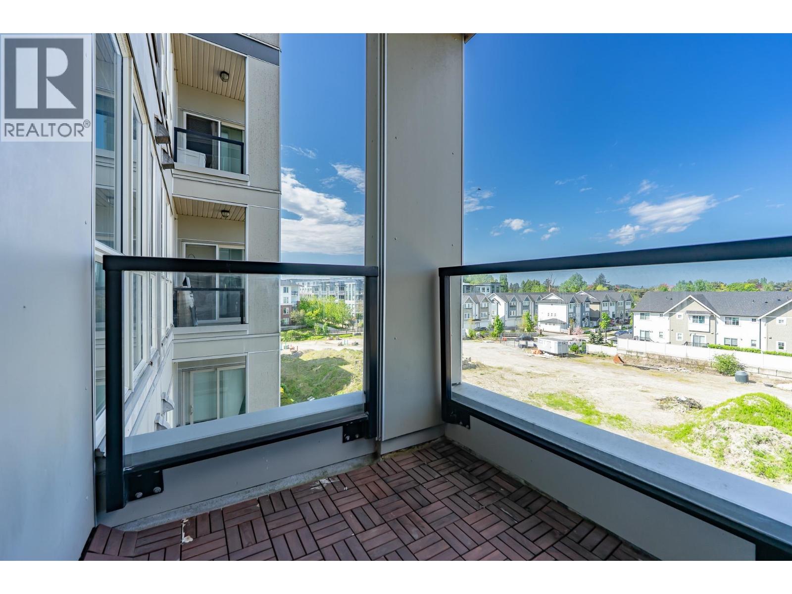 563 4099 Stolberg Street, Richmond, British Columbia  V6X 0J4 - Photo 2 - R3119497