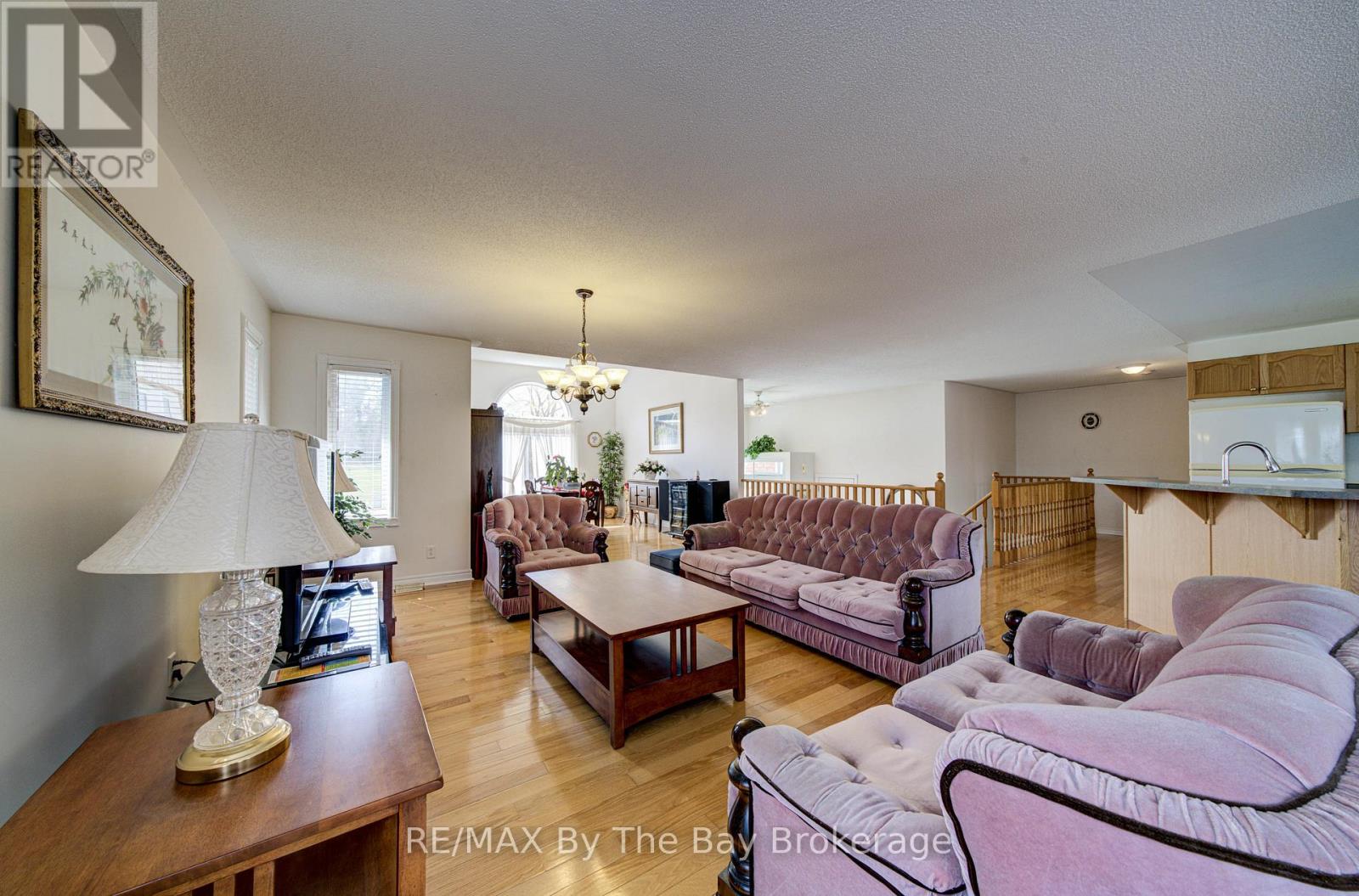 420 Ramblewood Drive, Wasaga Beach, Ontario  L9Z 1P3 - Photo 17 - S13085280