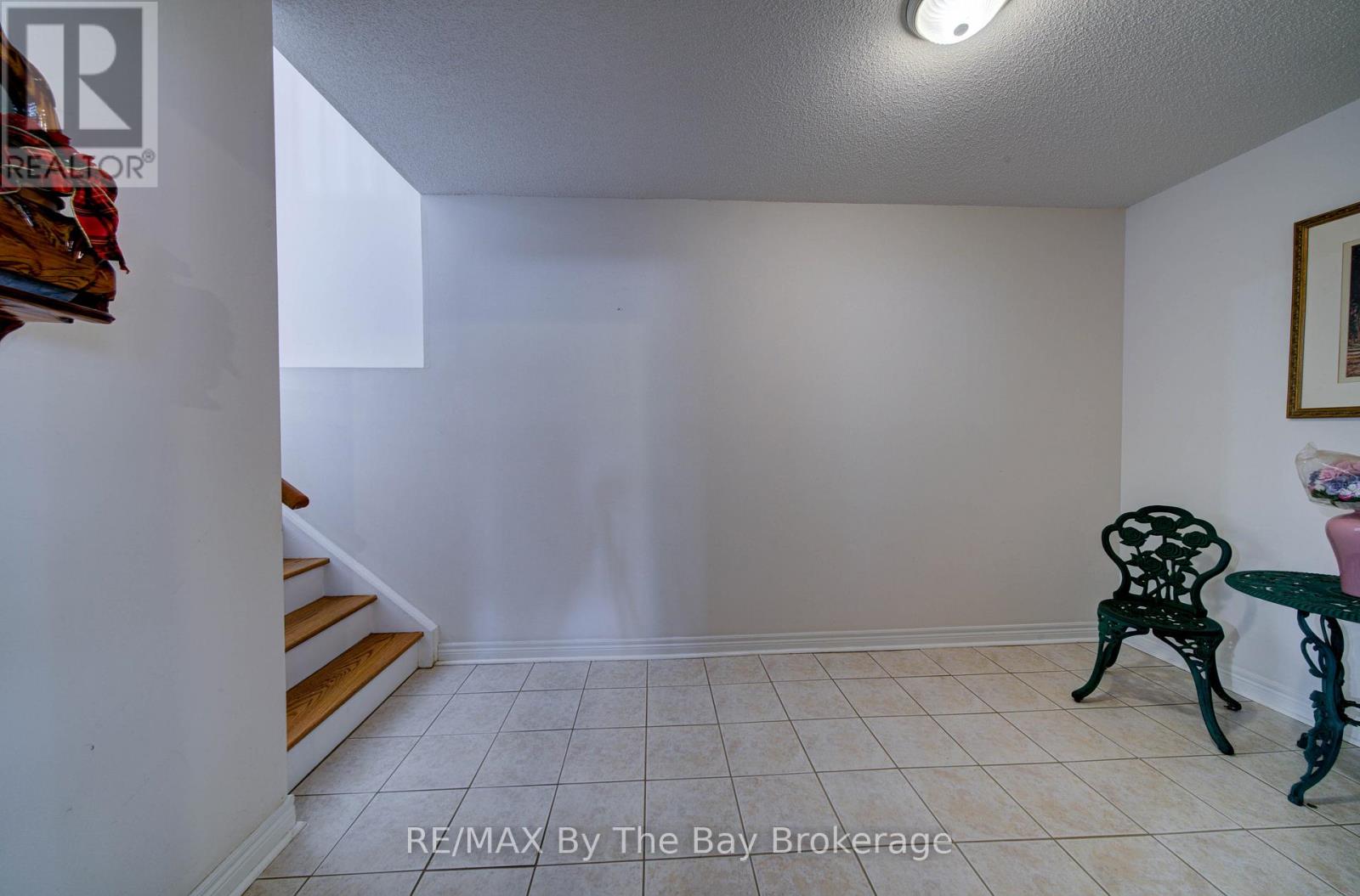 420 Ramblewood Drive, Wasaga Beach, Ontario  L9Z 1P3 - Photo 34 - S13085280