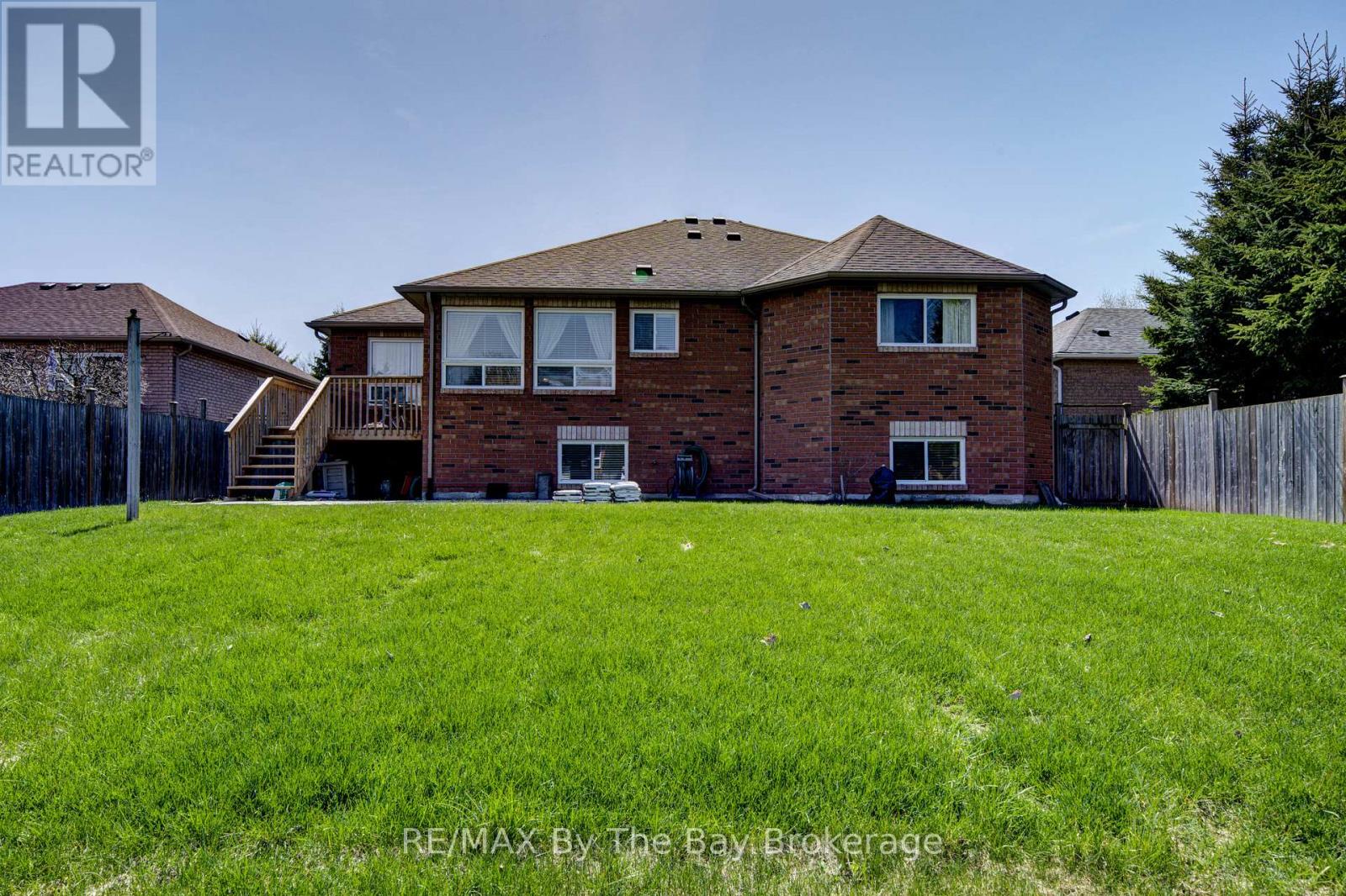 420 Ramblewood Drive, Wasaga Beach, Ontario  L9Z 1P3 - Photo 43 - S13085280