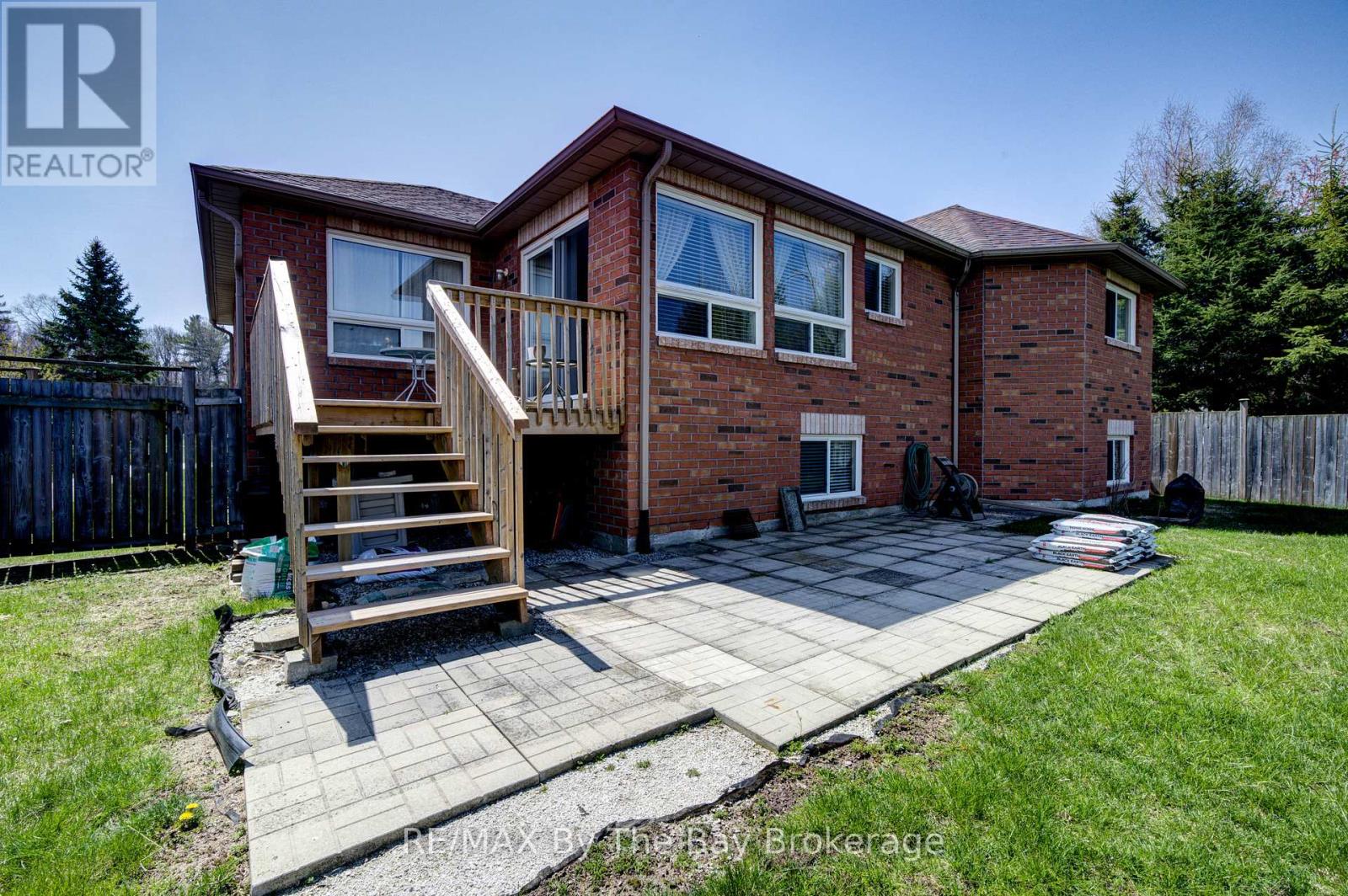420 Ramblewood Drive, Wasaga Beach, Ontario  L9Z 1P3 - Photo 46 - S13085280