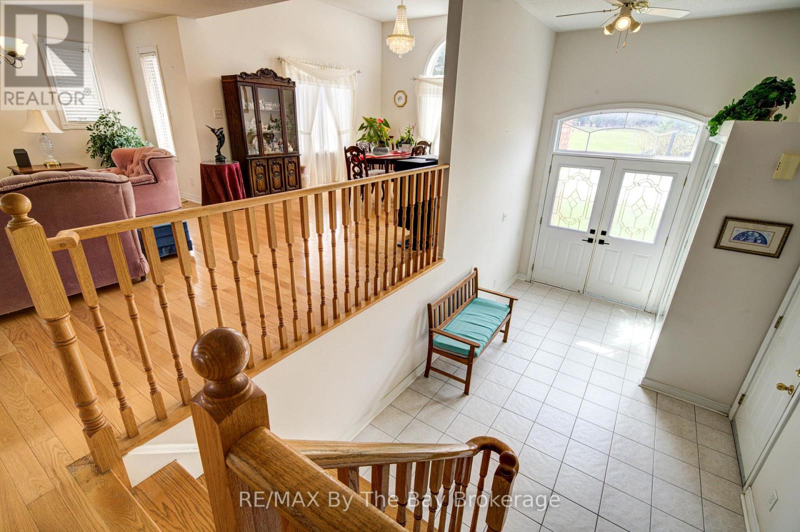 420 Ramblewood Drive, Wasaga Beach, Ontario  L9Z 1P3 - Photo 5 - S13085280