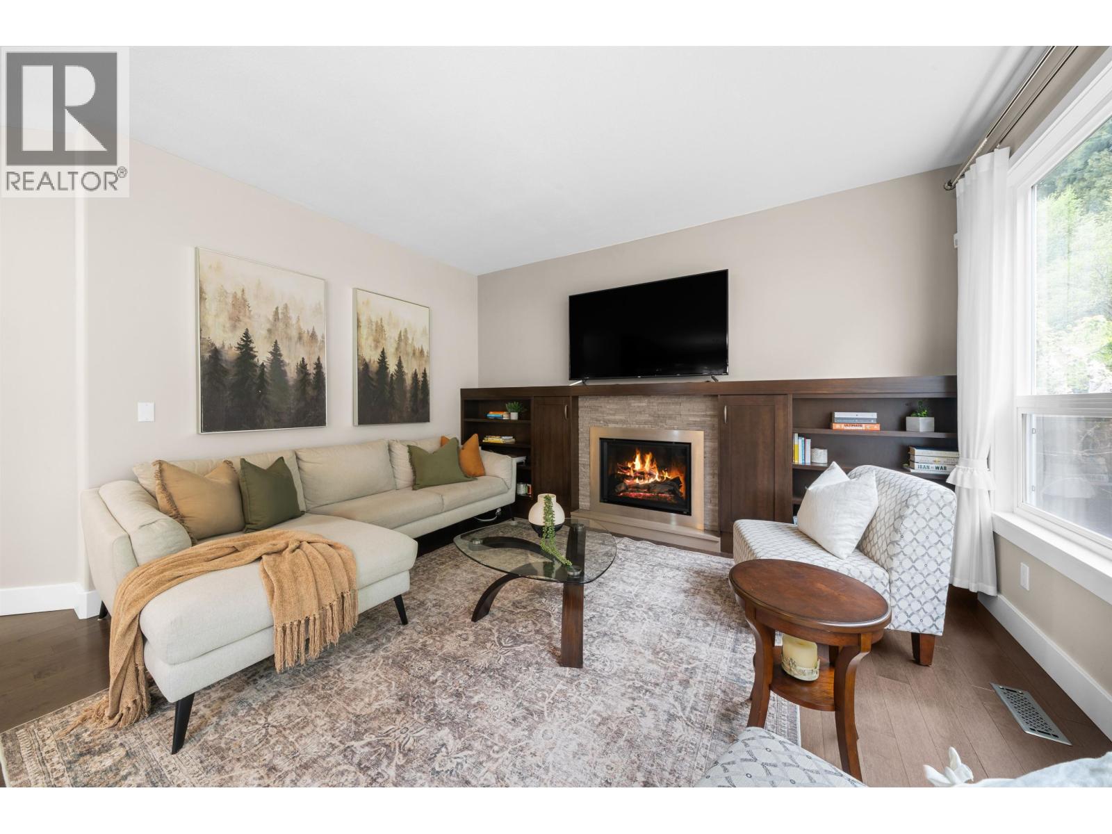 1818 Camelback Court, Coquitlam, British Columbia  V3E 3K4 - Photo 10 - R3119486