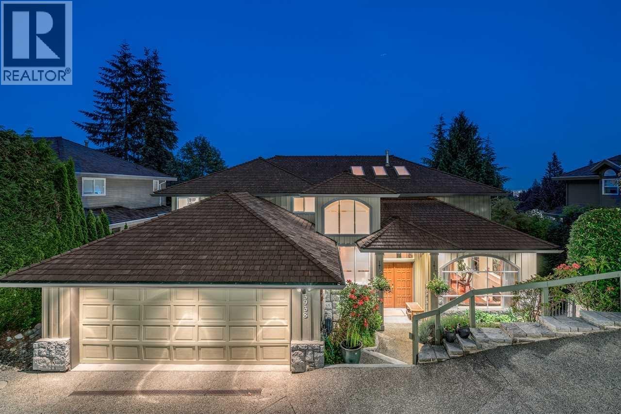 3938 BRAEMAR PLACE, North Vancouver, British Columbia