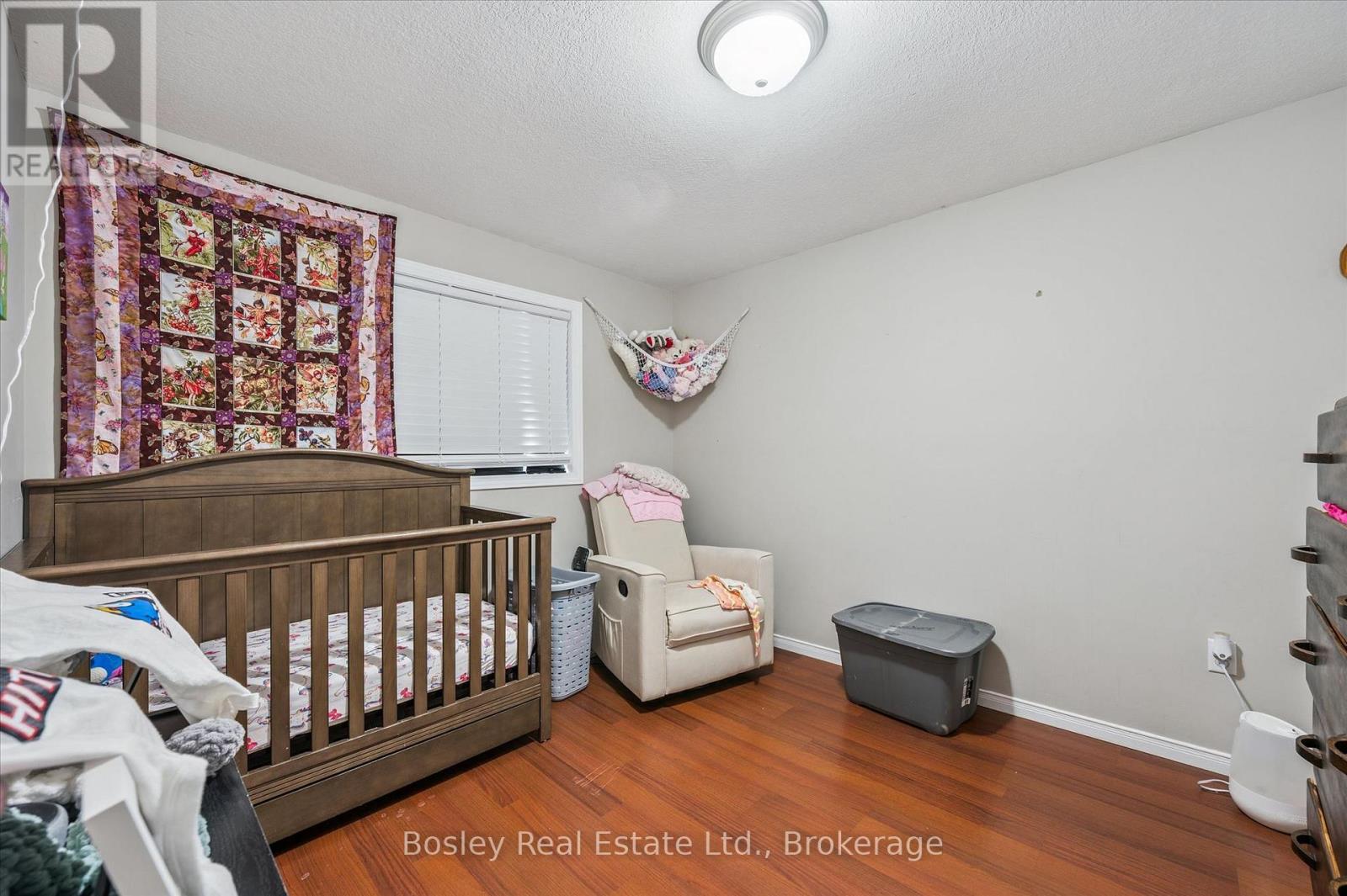 4 Hayward Crescent, Guelph, Ontario  N1G 5A5 - Photo 14 - X13085278