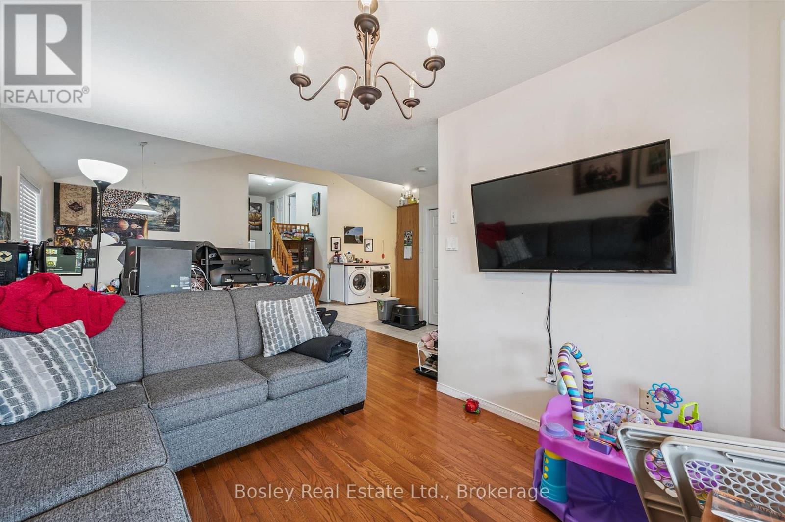 4 Hayward Crescent, Guelph, Ontario  N1G 5A5 - Photo 6 - X13085278