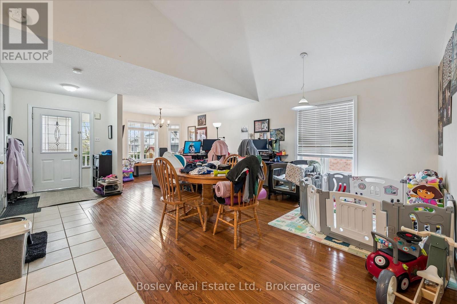 4 Hayward Crescent, Guelph, Ontario  N1G 5A5 - Photo 8 - X13085278