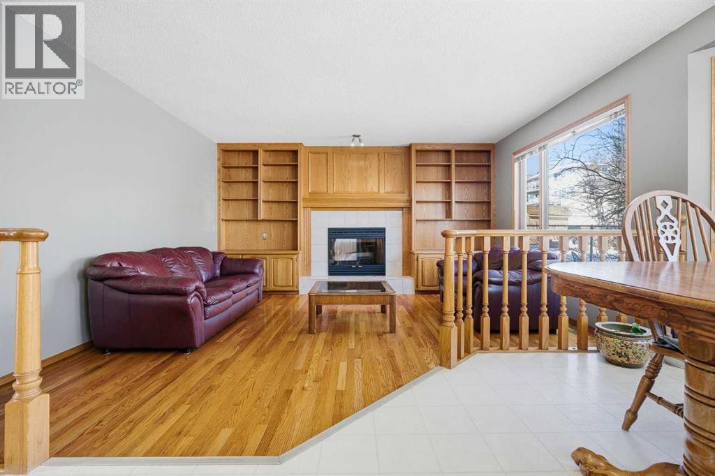146 Hawkdale Circle NW, Calgary, Alberta  T3G 2W9 - Photo 18 - A2292709